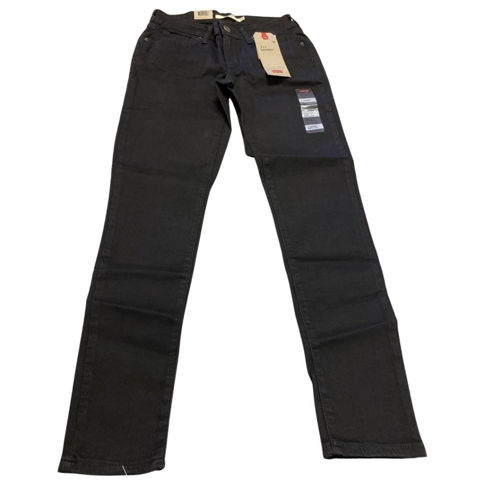 Levi's Women's 711 Skinny Soft Black 25/28